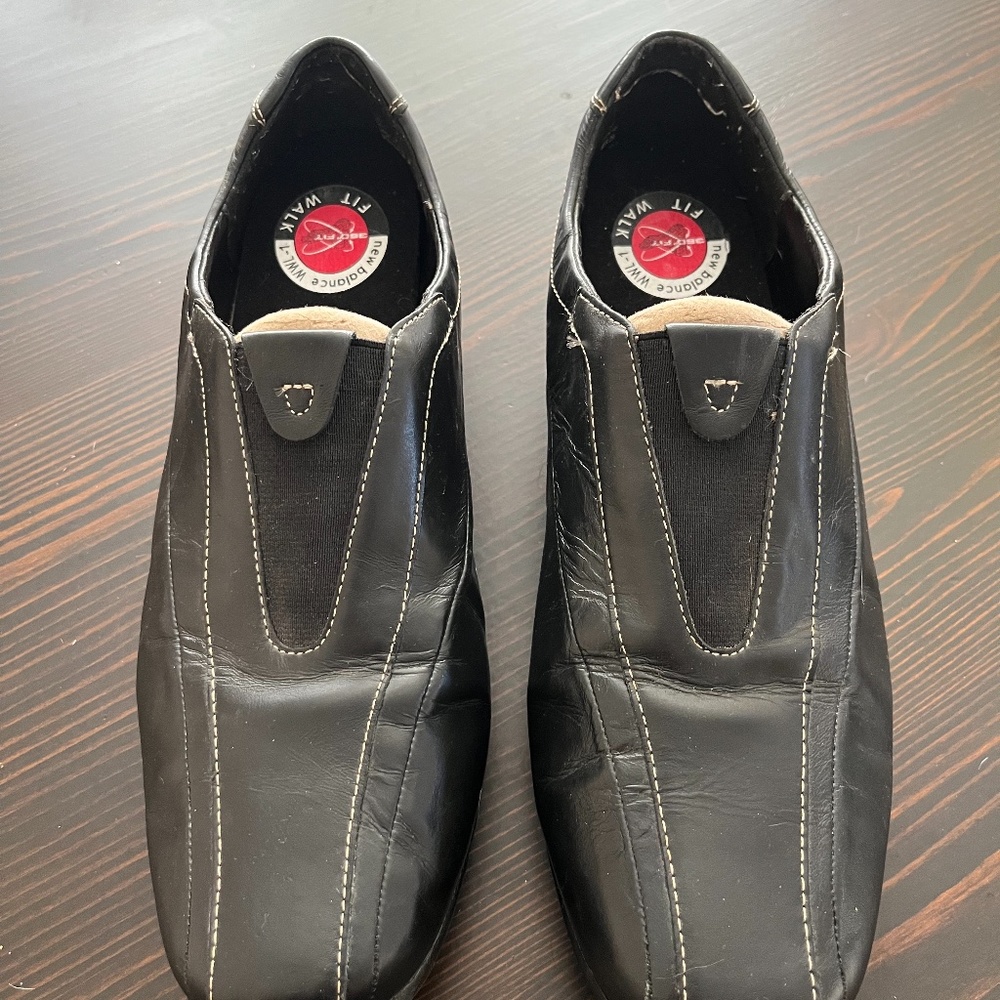 Predictions  Black Leather Slip On Shoes Size 12